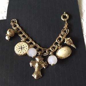 NWOT Rustic Gold Charm Bracelet